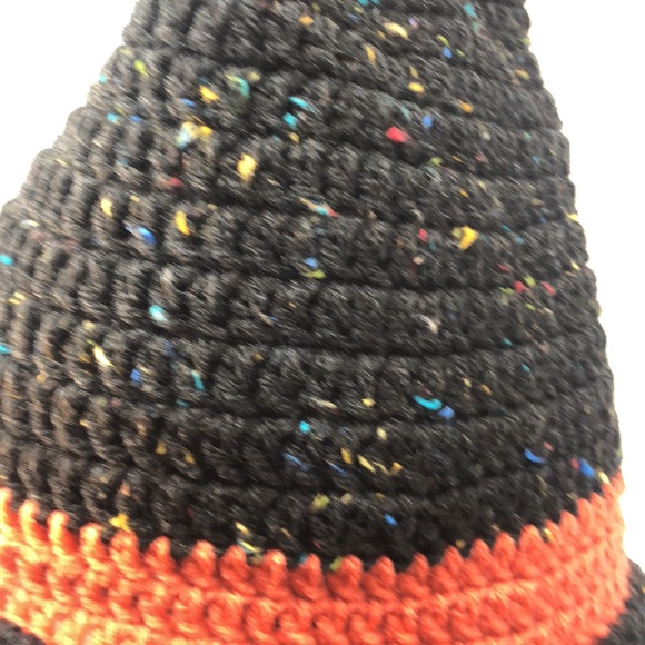 Hand crochet witch hat great costume hat black speckled yarn burnt orange - Picture 8 of 9